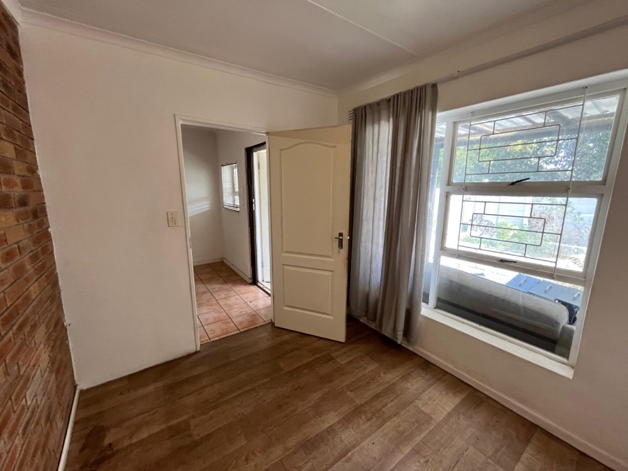 2 Bedroom Property for Sale in Table View Western Cape